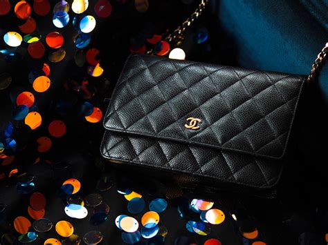 chanel wallet fraying|Chanel handbags on chain.